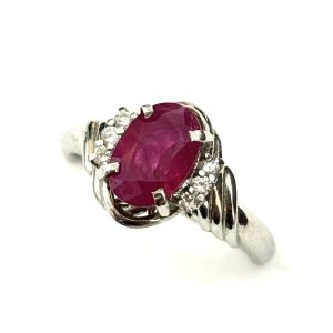 Pt900 プラチナ900 ルビー メレダイヤ付き リング