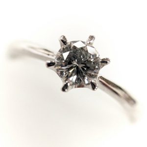 Pt900 ダイヤモンドリング 0.31ct