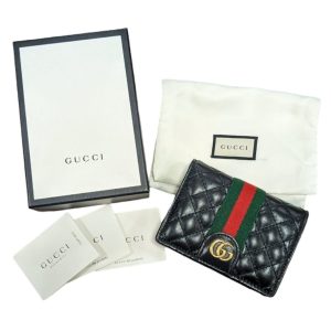 GUCCI グッチ GGマーモント キルティング 二つ折り財布