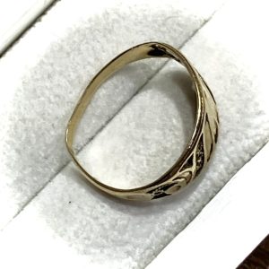 (変形あり)K18 18金 リング 指輪