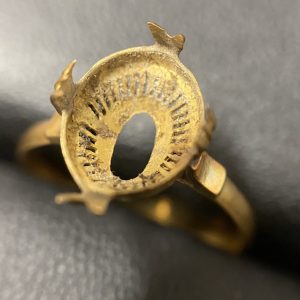 K18 石の外れてしまったリング 18金 750