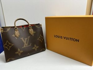 LV  オンザゴー ハンドバック