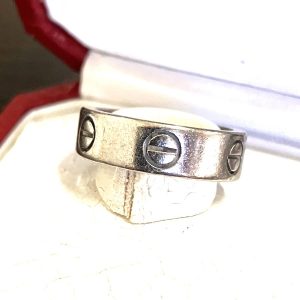 Cartier カルティエ ラブリング