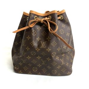 ルイヴィトン プチノエ