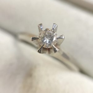 Pt900 ラージメレ ダイヤ リング プラチナ900