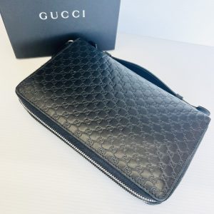GUCCI　グッチ　クラッチバック