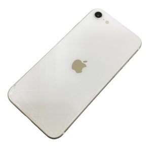 iPhoneSE2 256GB 背面割れ