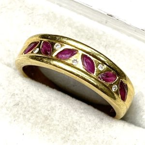 K18 18金 ルビー＆メレダイヤモンド リング 指輪