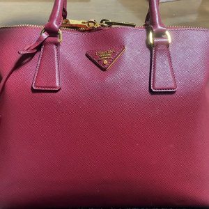 プラダ ハンドバック サフィアーノ