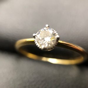 K18 ダイヤモンド付きリング