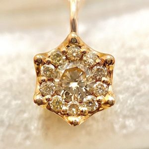 K18 ダイヤモンド ネックレストップ