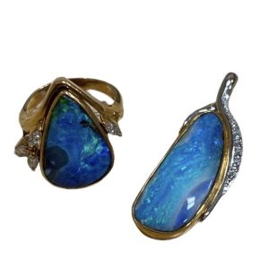 K18/Pt850　リング、ペンダントトップ　ボルダーオパール、メレダイヤ