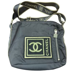 【ファスナーサビ】CHANEL シャネル ショルダーバッグ