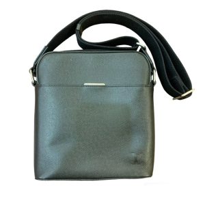 【表面汚れあり】Louis Vuitton(ルイヴィトン) タイガ アントン ショルダー