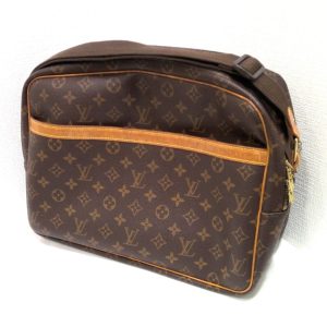 Louis Vuitton リポーター