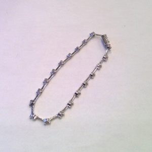 K18WGメレダイヤ付きブレスレット