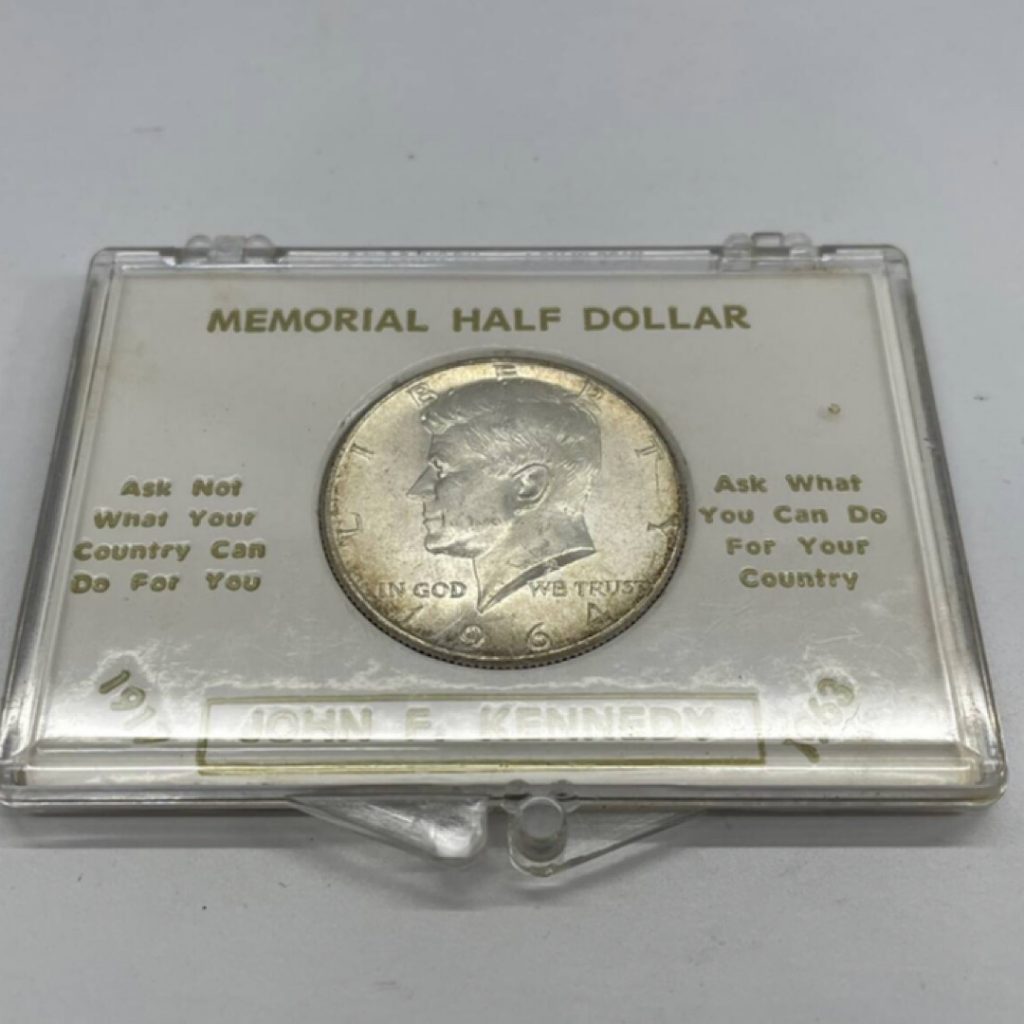 アメリカコイン　HALF　DOLLAR 1964年 ジョン F ケネディ