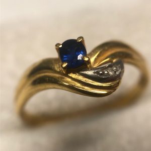 k18 サファイア付きリング