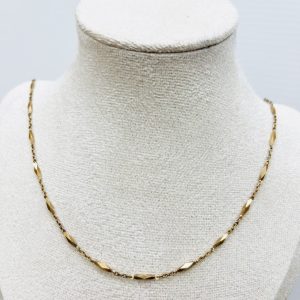 K18（18金）ネックレス