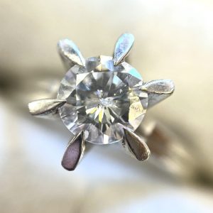 Pt900 ダイヤモンドリング 0.65ct