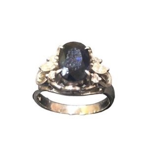 Pt900(プラチナ900)サファイア/メレダイヤ付リング