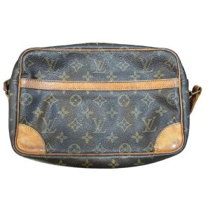 Louis Vuitton モノグラム ブロワ ショルダーバッグの買取実績 | 買取