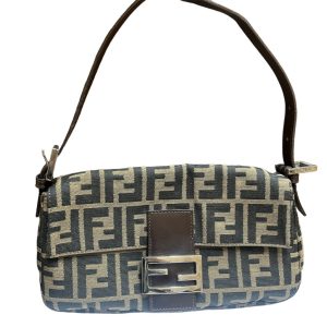 FENDI フェンディ ズッカ柄 マンマバケット