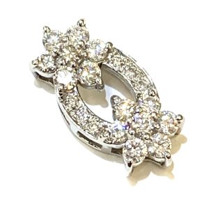 K18WG ペンダントトップ メレダイヤ0.69ct