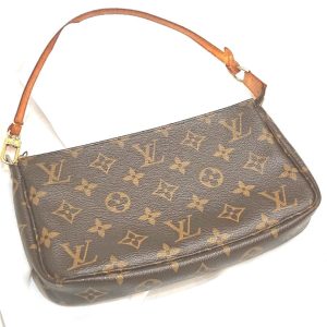 LOUIS VUITTON ルイヴィトン モノグラム ポシェット アクセソワール