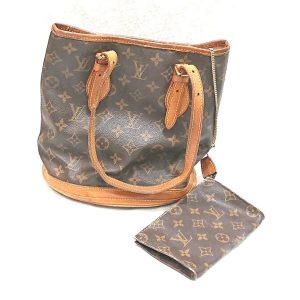 LOUIS VUITTON ルイヴィトン モノグラム バケットPM