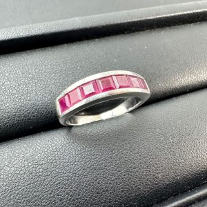 K18WG リング ルビー付き