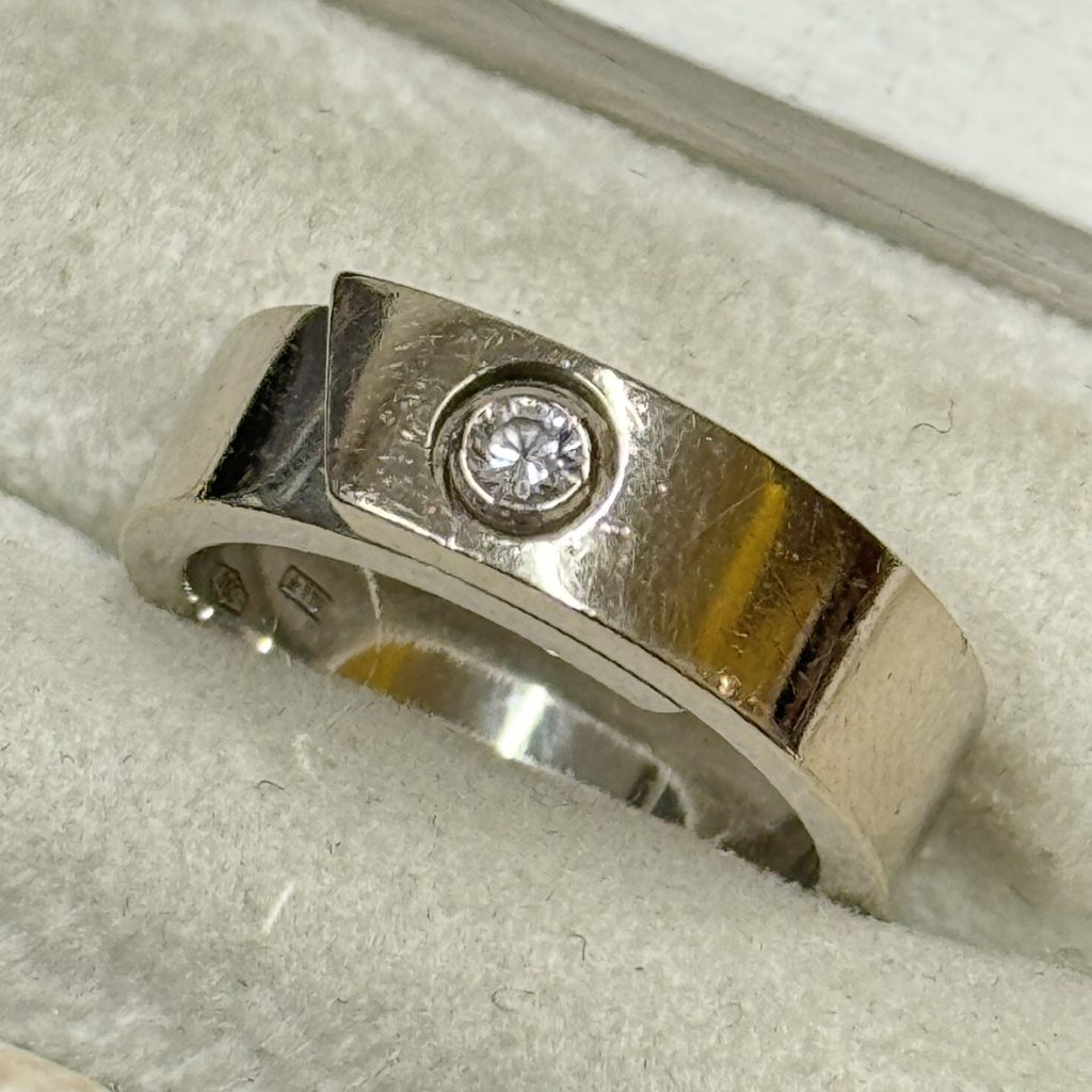 カルティエ アニバーサリー リング ダイヤモンド 750 Cartier 