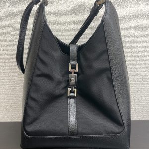 GUCCI グッチ ショルダーバッグ シェリーライン 387111・585795の買取 ...