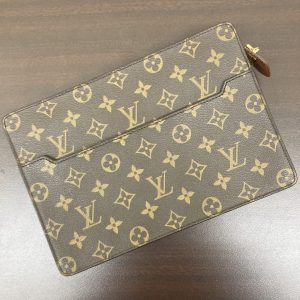 ヴィトン ポシェットオム モノグラム