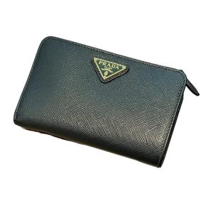 PRADA サフィアーノ 二つ折り財布 1ML225