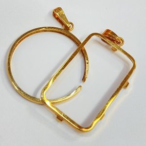 K18 ネックレストップ 枠 18金 750