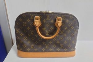 ルイヴィトン　アルマPM　ハンドバック