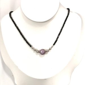 K18WG ブラックダイヤ&ピンクサファイア付きネックレス