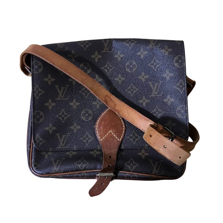 【Louis Vuitton】モノグラム カルトシエール