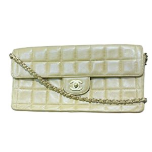 CHANEL (シャネル) チョコバー ラムスキン