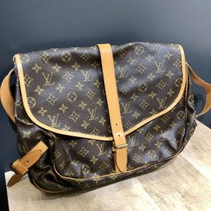 ルイ・ヴィトン Louis Vuitton モノグラム ソミュール40