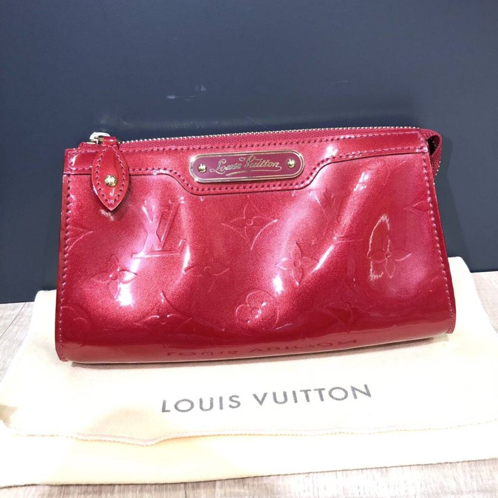 Louis Vuitton　ヴェルニ　コスメティックポーチ