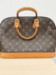 ルイヴィトン　モノグラム　アルマ