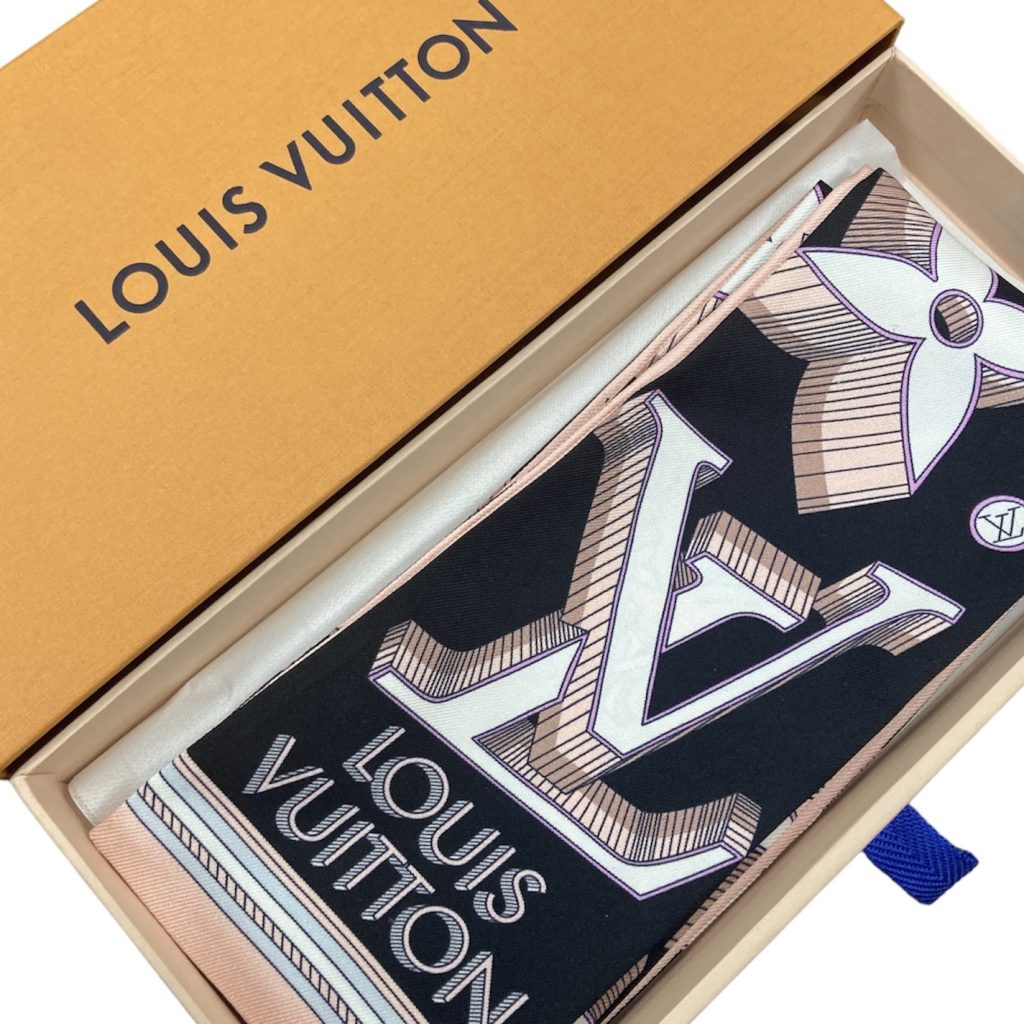Louis Vuitton　ルイヴィトン　スカーフ