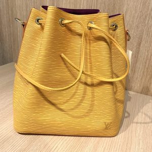 ルイヴィトン Louis Vuitton プチノエ エピ