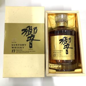 響17年ゴールドラベル サントリーウイスキー