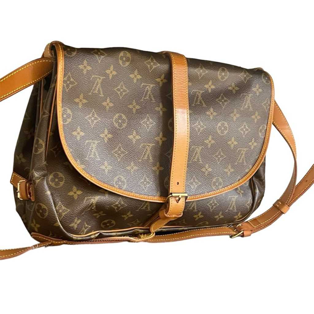 Louis Vuitton　ルイヴィトン　モノグラム　ソミュール35　