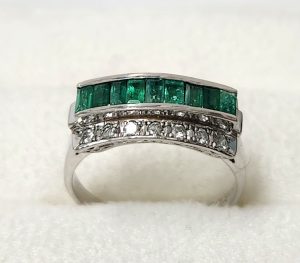 Pt900 エメラルドリング｜前橋市青葉町