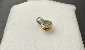 K18/Pt900　ネックレストップ