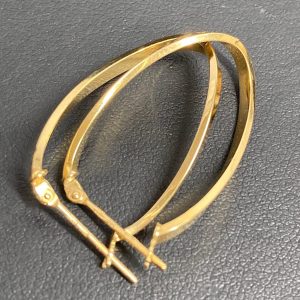 k18 ピアス|東京都町田市本町田